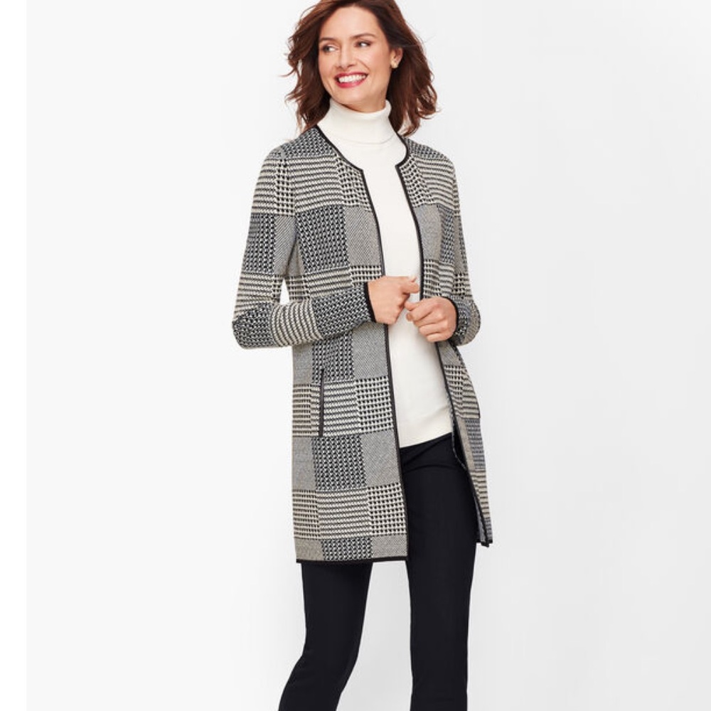 HP 🎉 Talbots Black & White Plaid Open Sweater